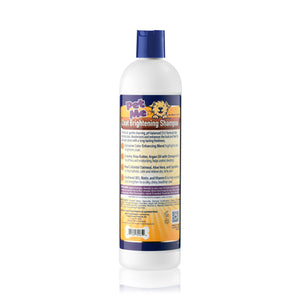 Back of a branded 16 oz Mane 'n Tail Pet Me Coat Brightening Shampoo.